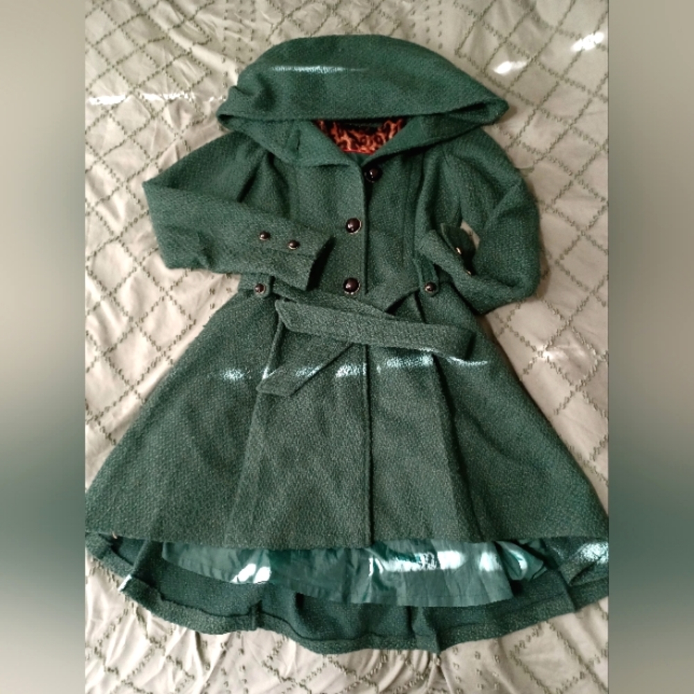 Steve Madden belted coat